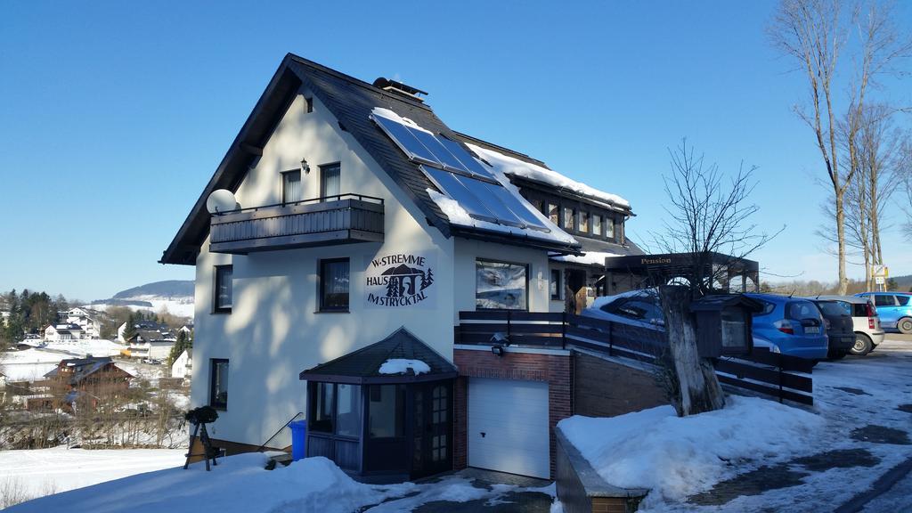 Haus Im Strycktal Apartment Willingen  Exterior photo